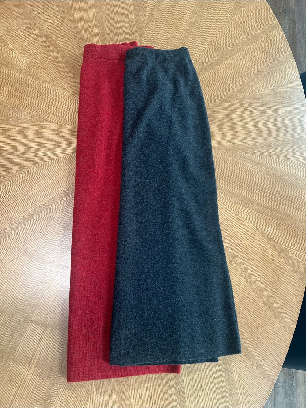Eileen Fisher set of 2 100% Merino Wool Calf length Skirts Red/Grey Size Large